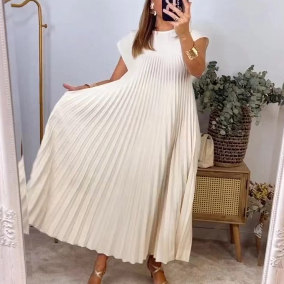 Seline - Light and Fresh Pleated Dress