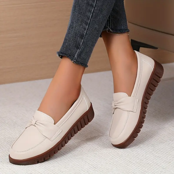 Phily - Women's Comfort Moccasins